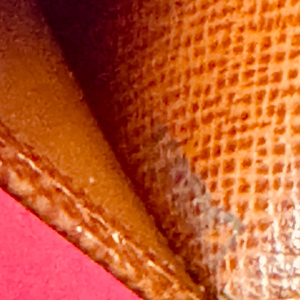 Louis Vuitton Monogram the Kisslock bifold wallet - Picture 10 of 14